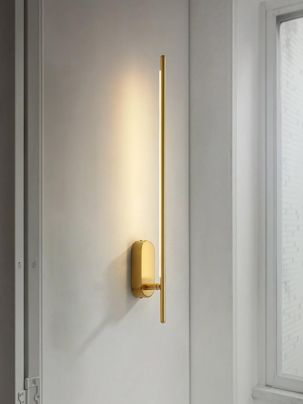 Linnen Rod Plug-in Wall Sconce