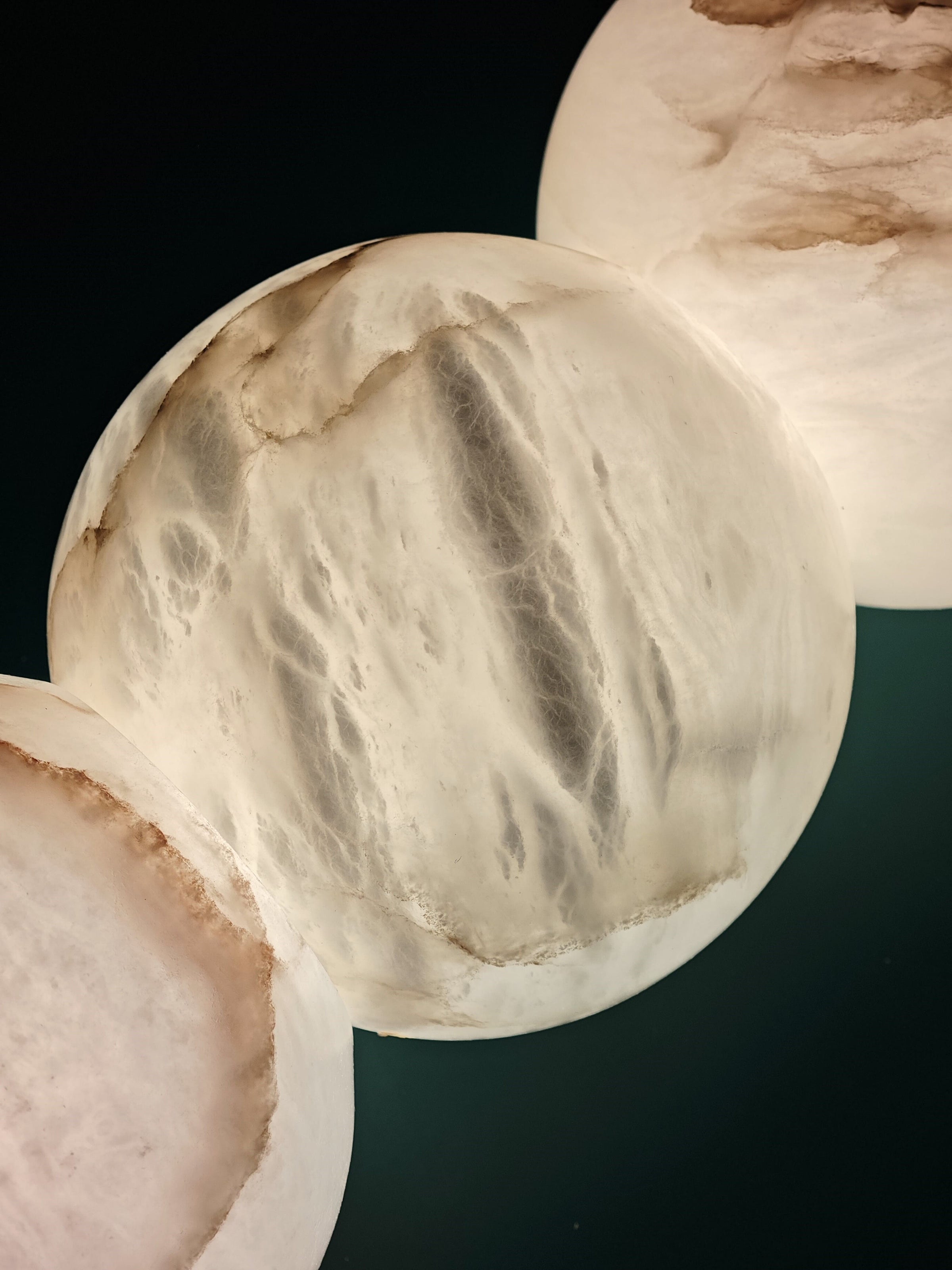String of Pearls Alabaster Pendant Lamp