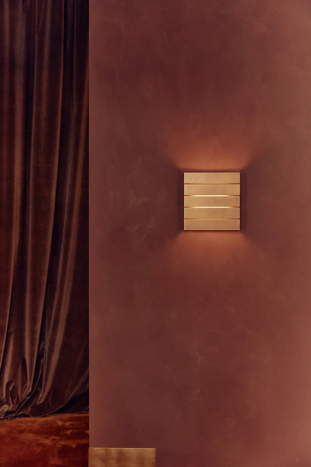 Superstrada Wall Sconce