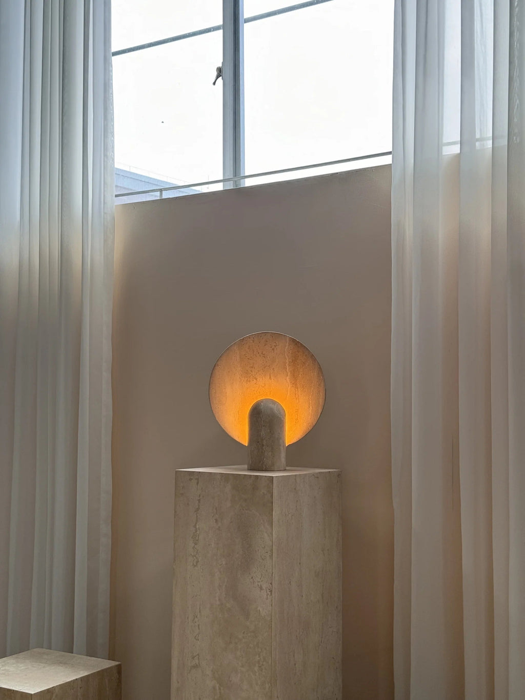 Surface Table Lamp