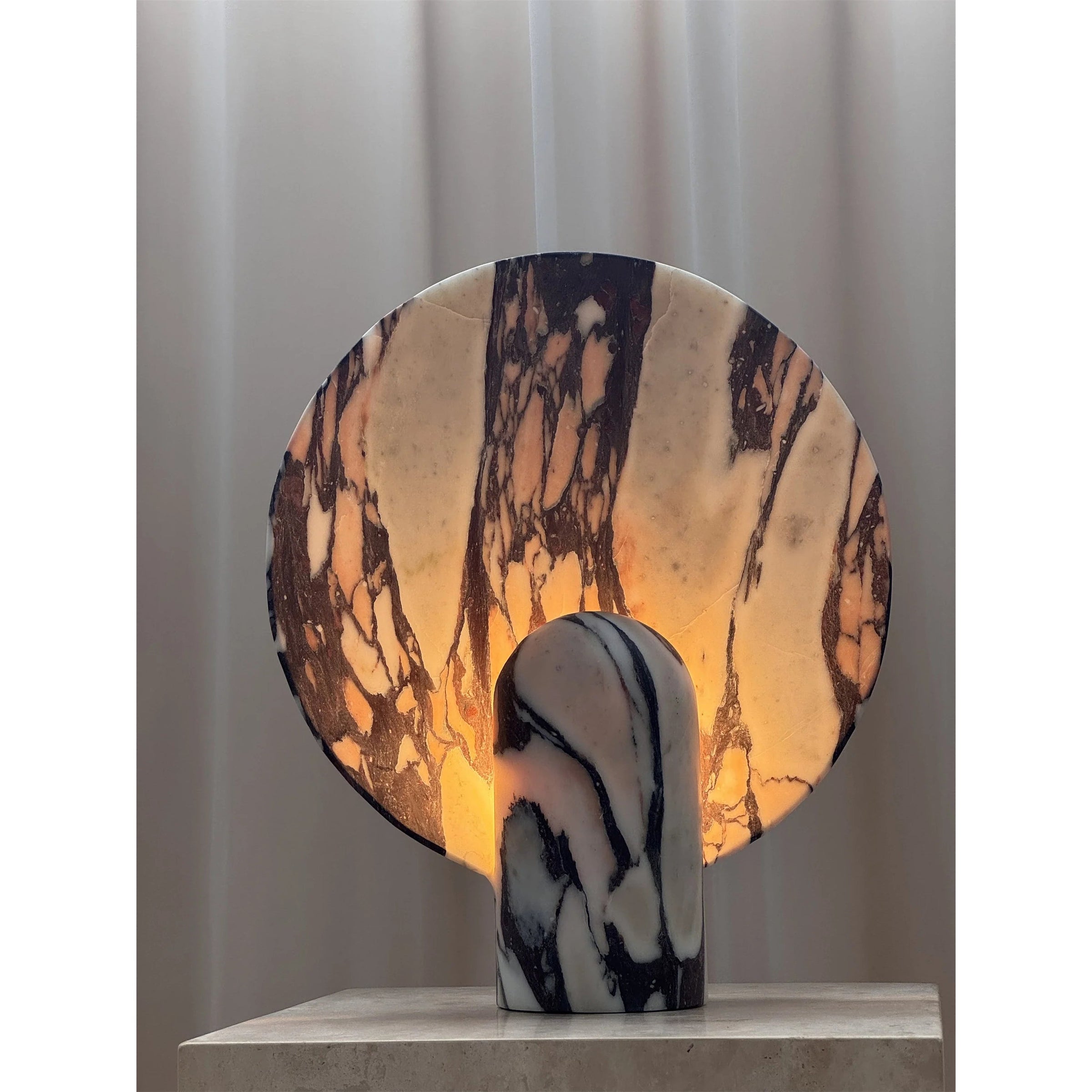 Surface Table Lamp