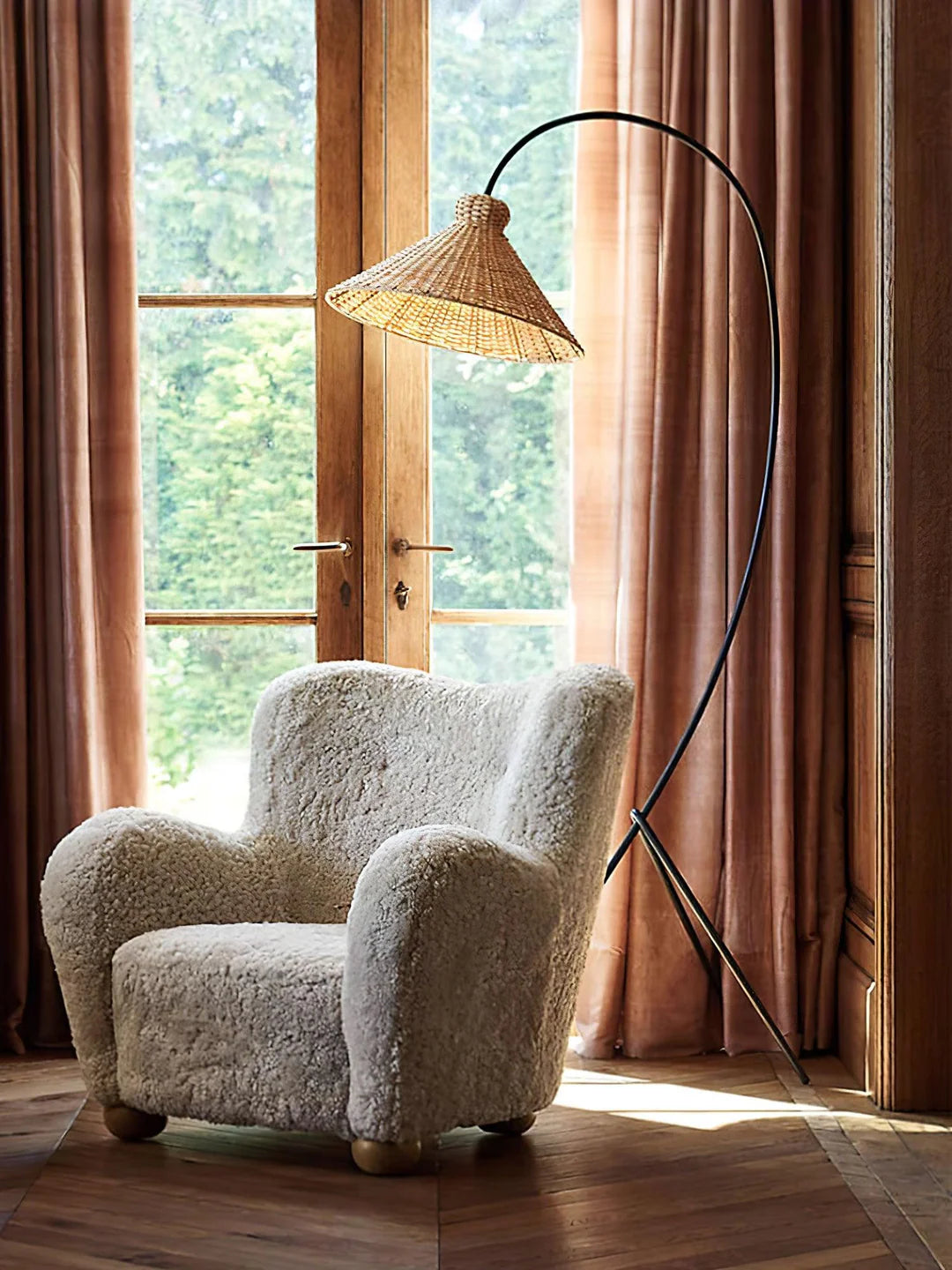 Swan Woven Floor Lamp