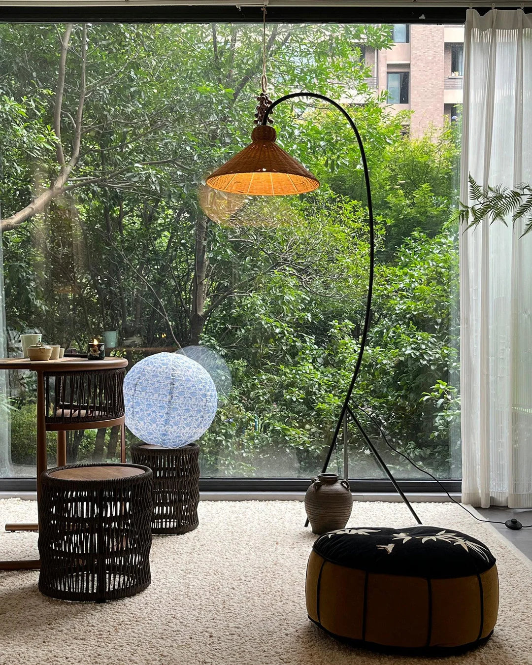 Swan Woven Floor Lamp