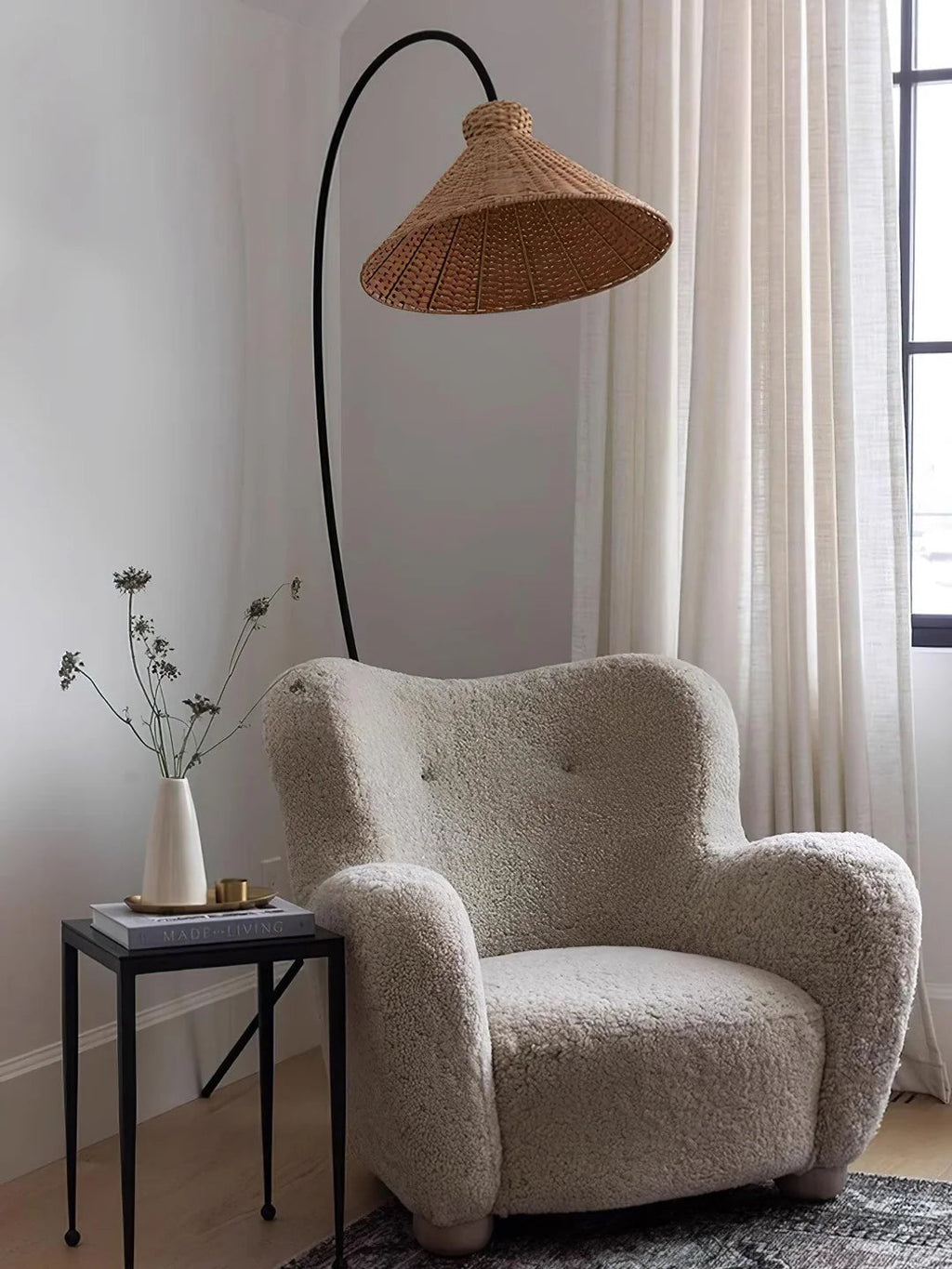Swan Woven Floor Lamp