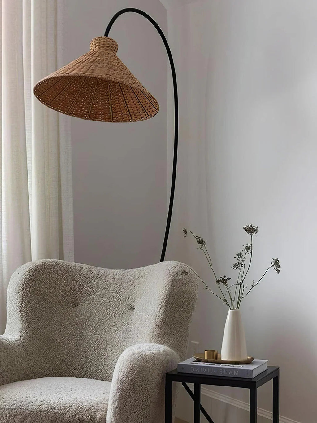 Swan Woven Floor Lamp