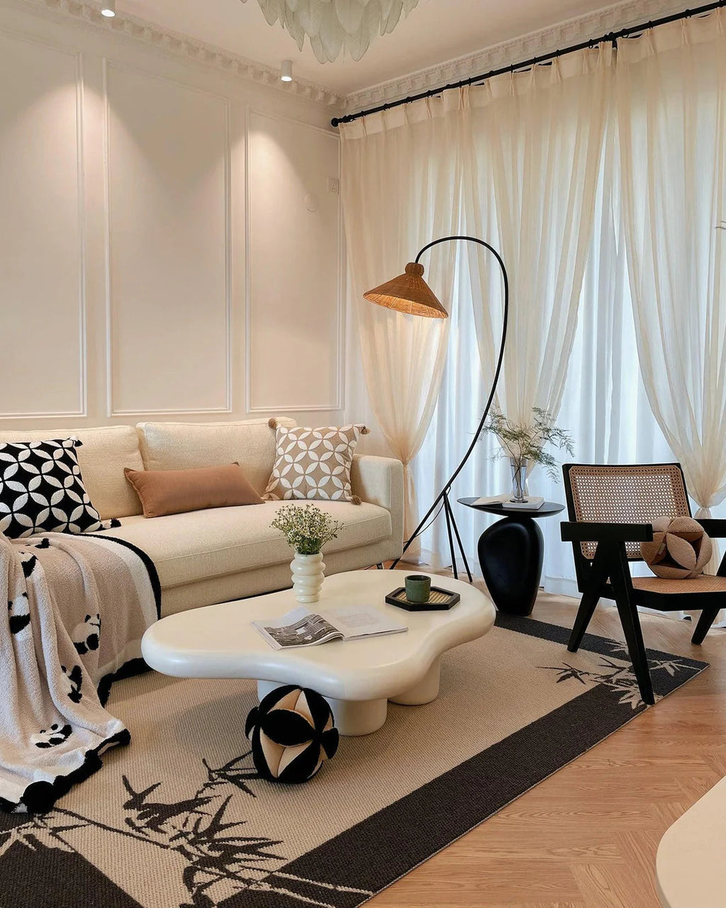 Swan Woven Floor Lamp