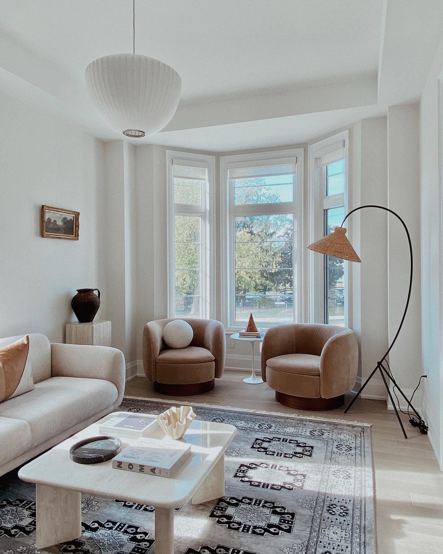 Swan Woven Floor Lamp