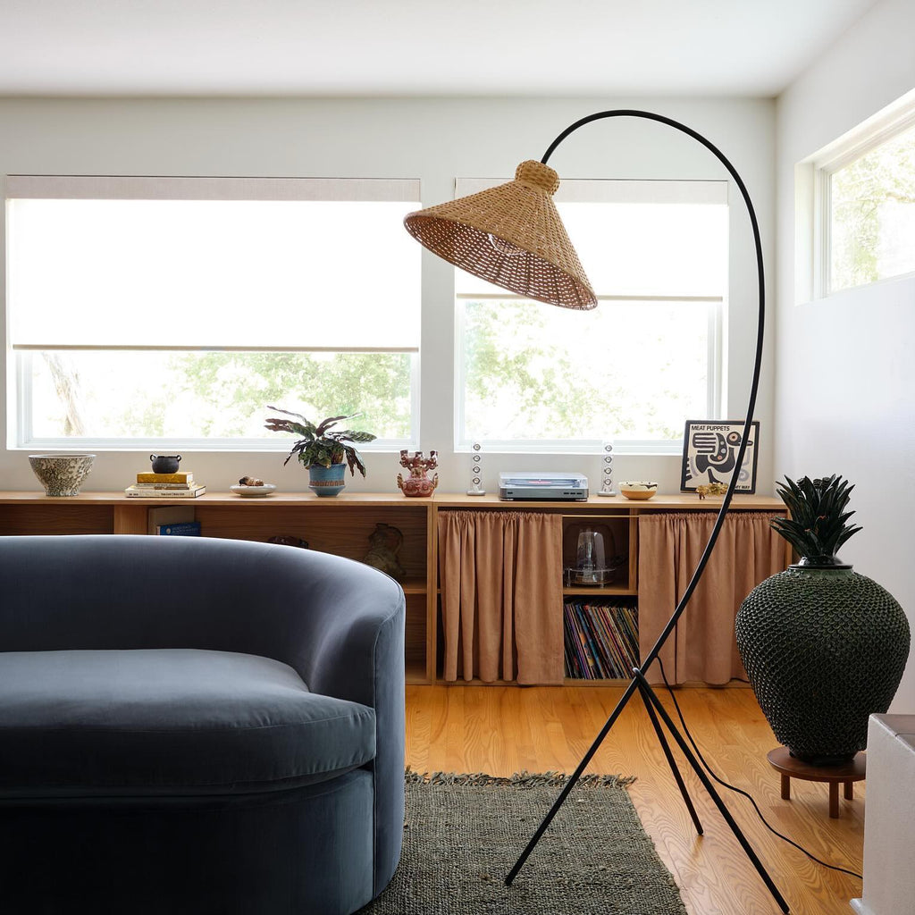 Swan Woven Floor Lamp