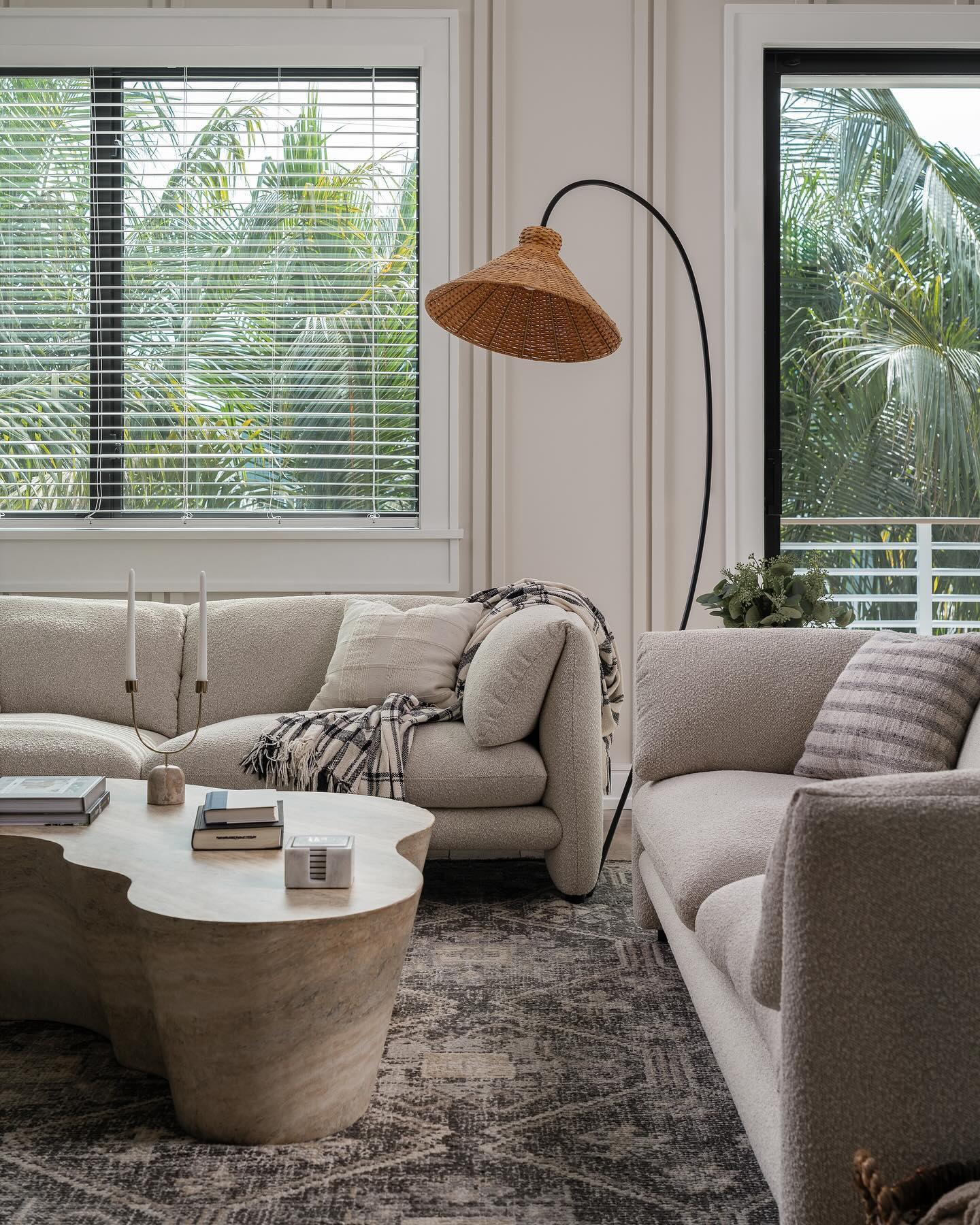 Swan Woven Floor Lamp