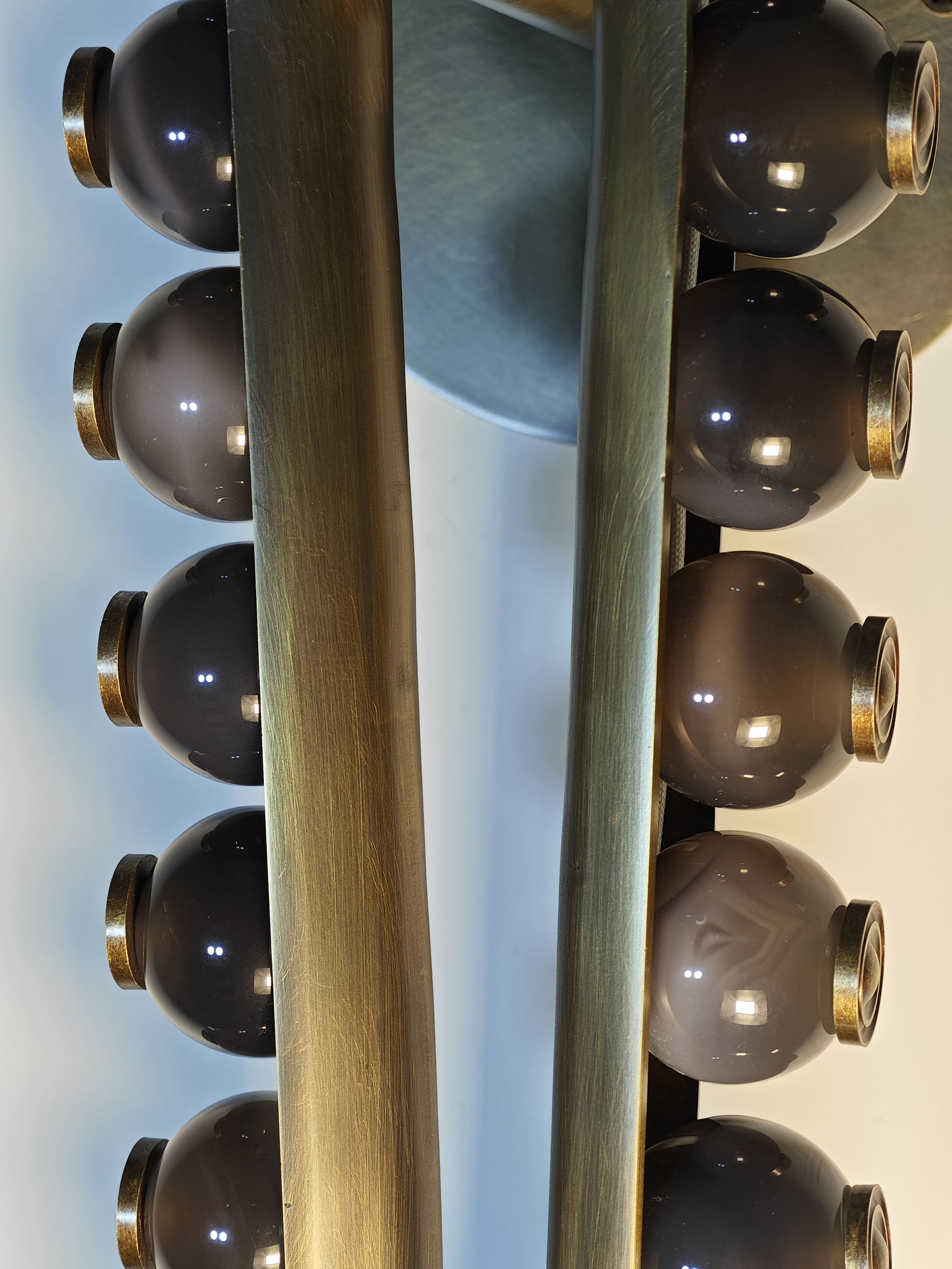 Talisman Loop Sconce