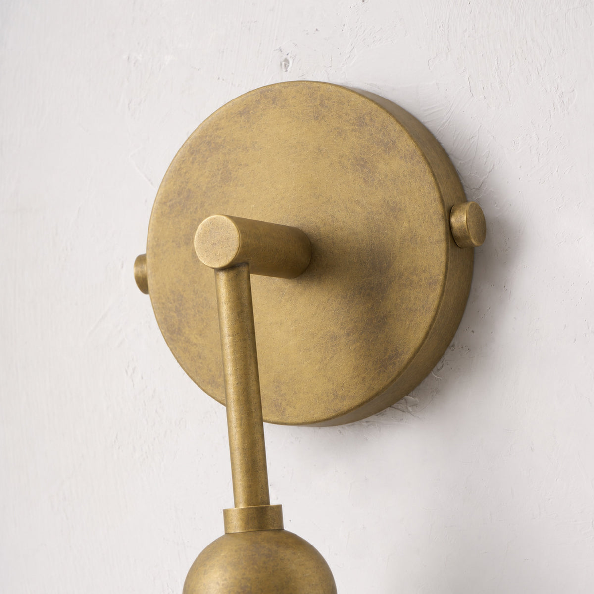 Tate Sconce