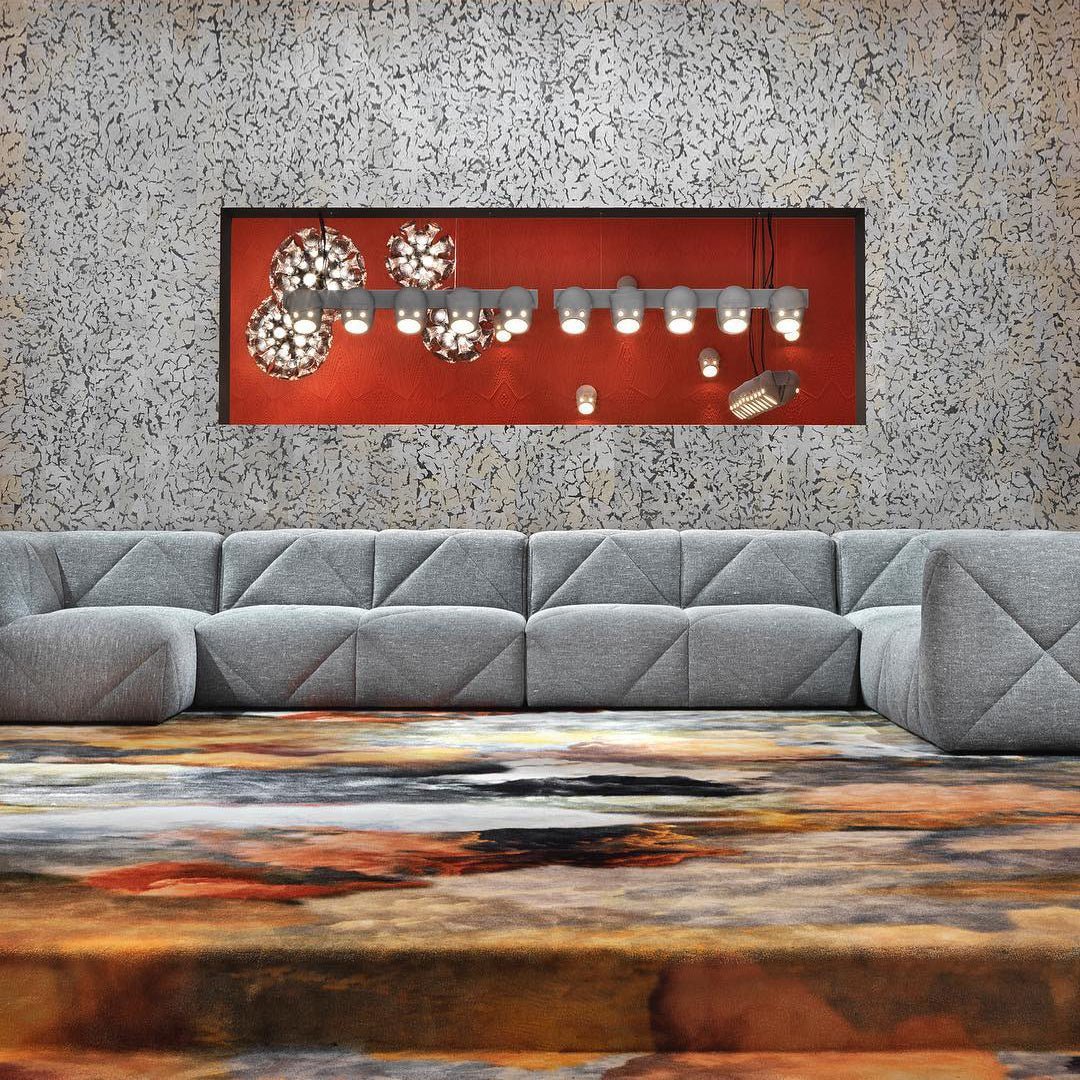 The Party Wall Lamp