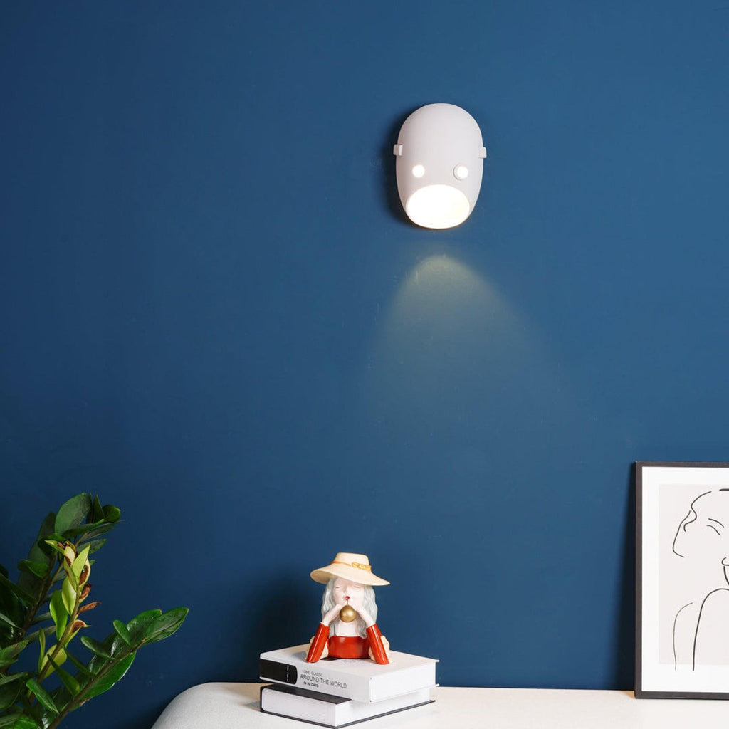 The Party Wall Lamp