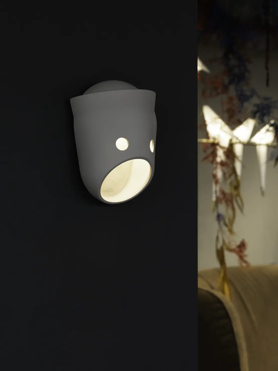 The Party Wall Lamp