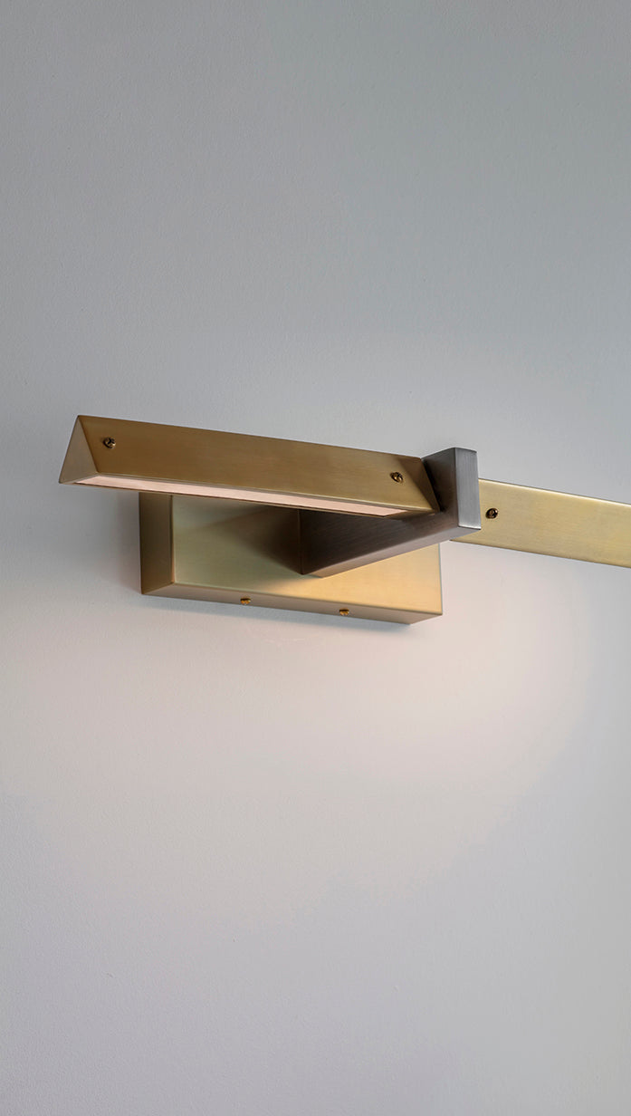 Three Edges Picture-Wall Sconce