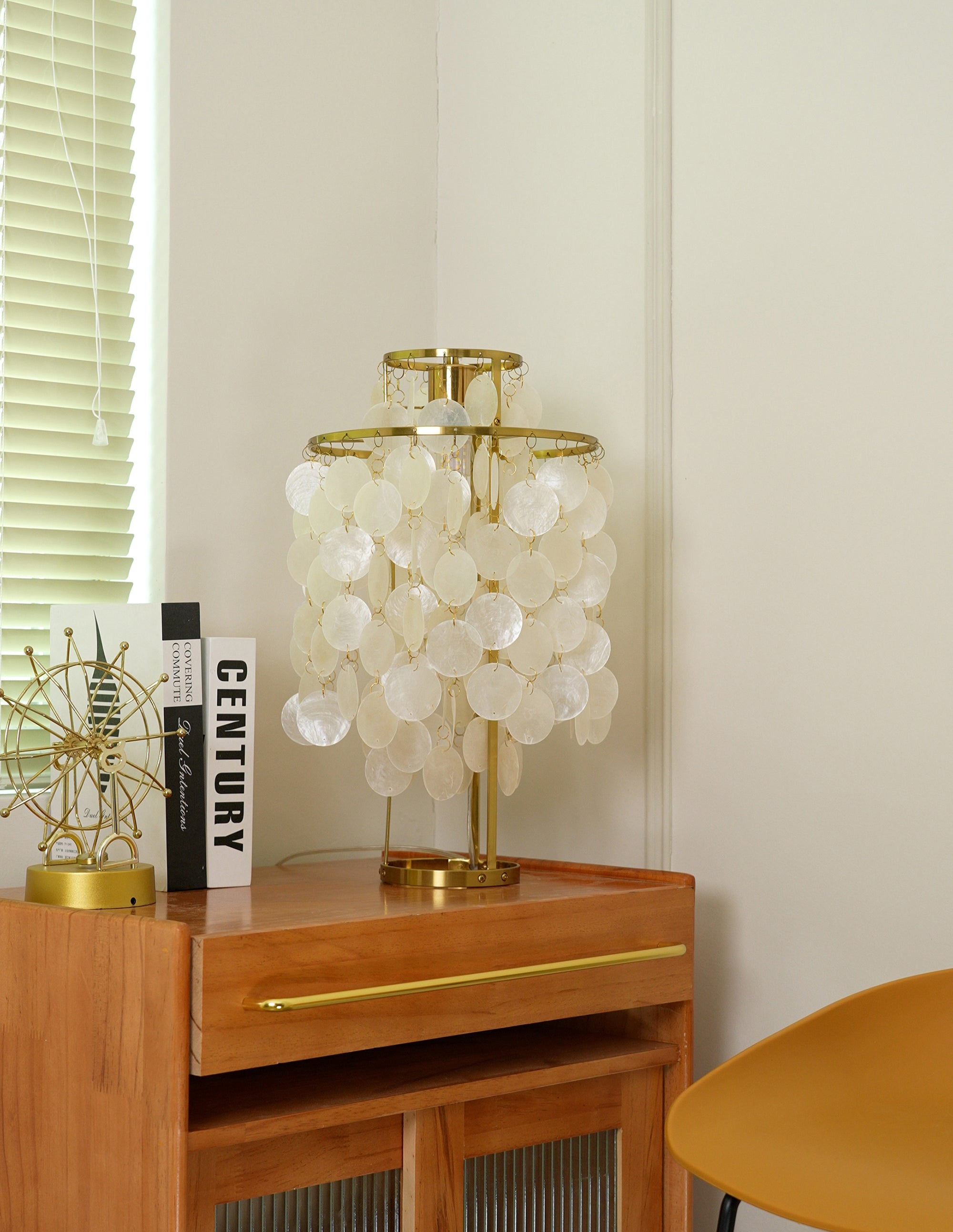FUN Table Lamp