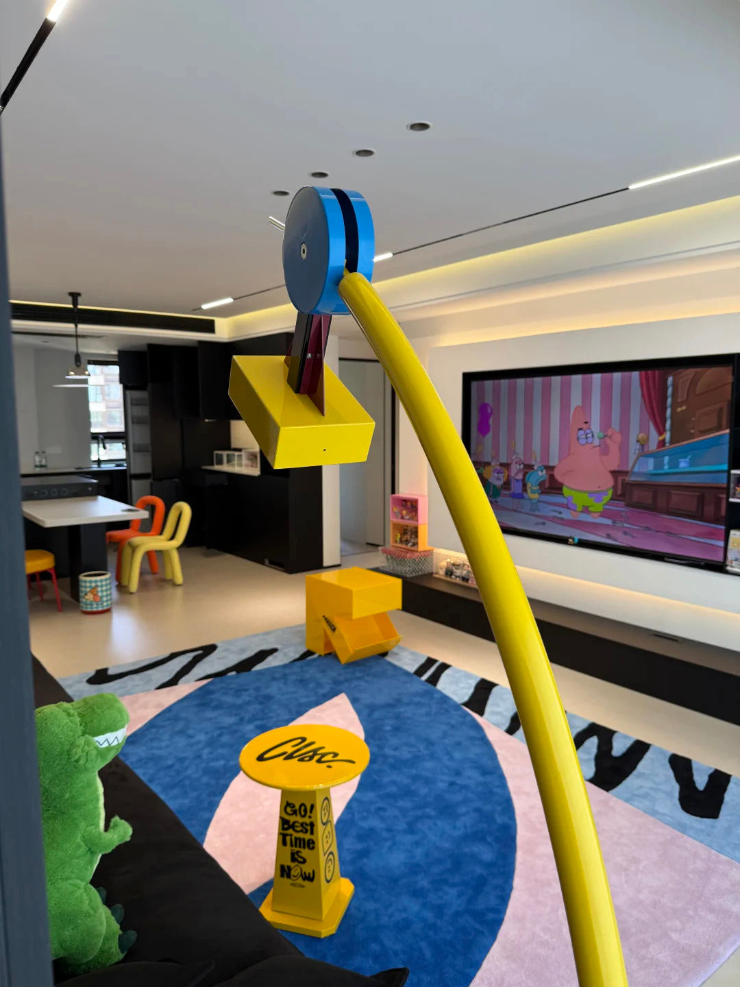 Treetops Floor Lamp