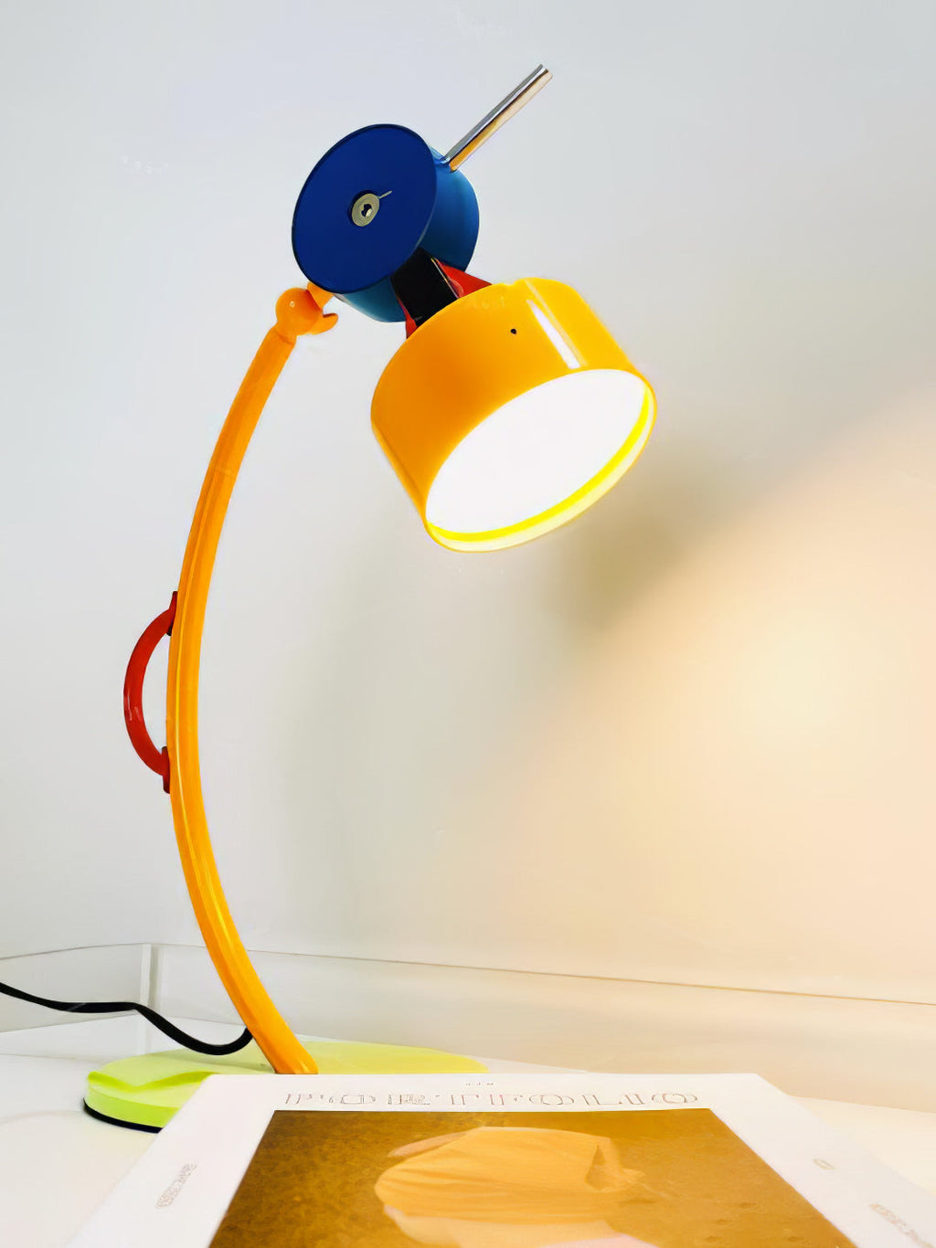 Fazzio Table Lamp