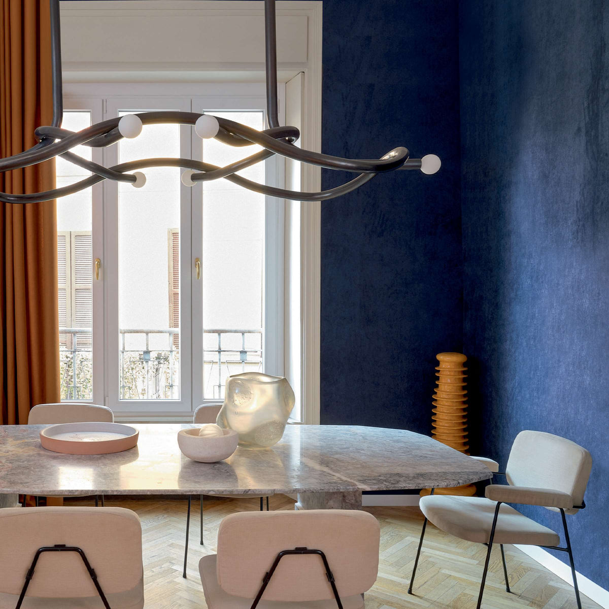 Tryst Chandelier