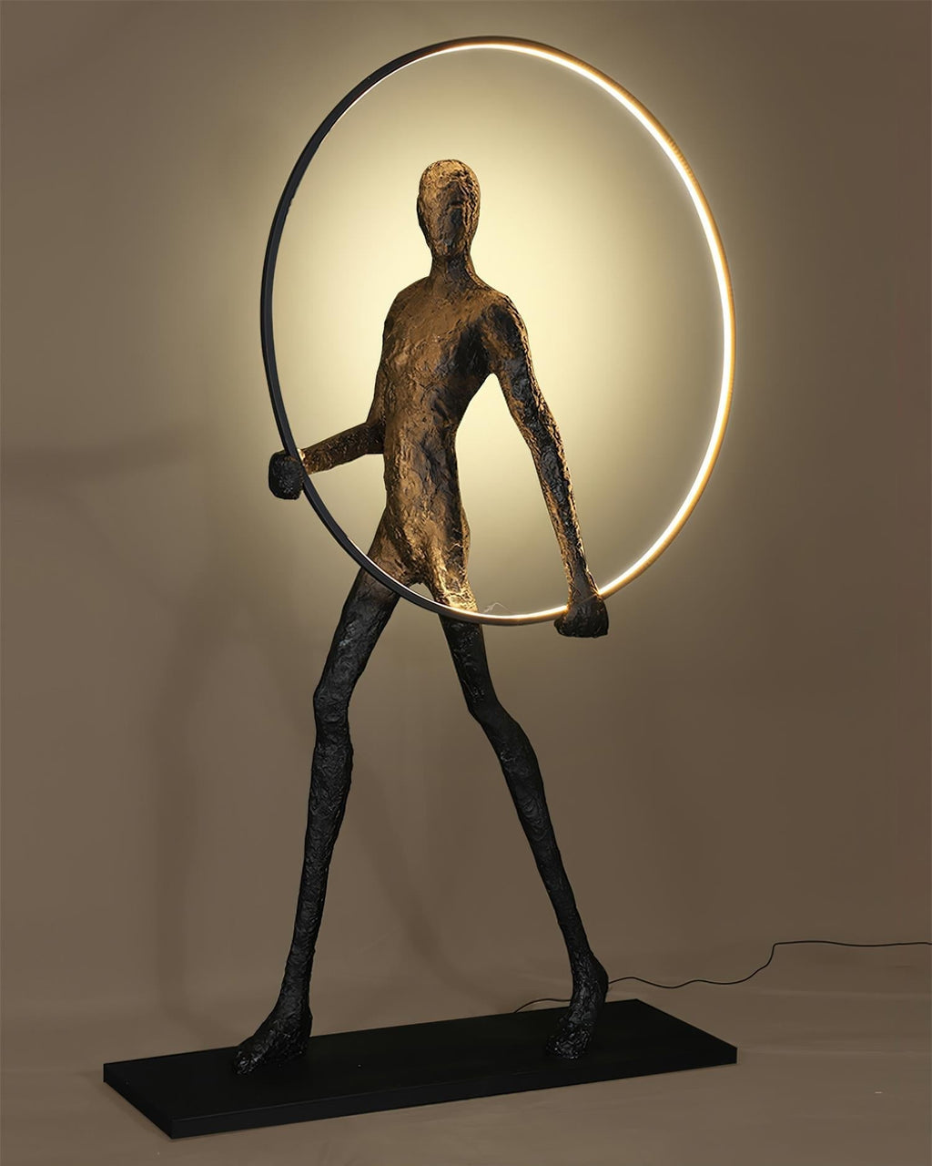 Vera Series Sculpture Floor Lamp