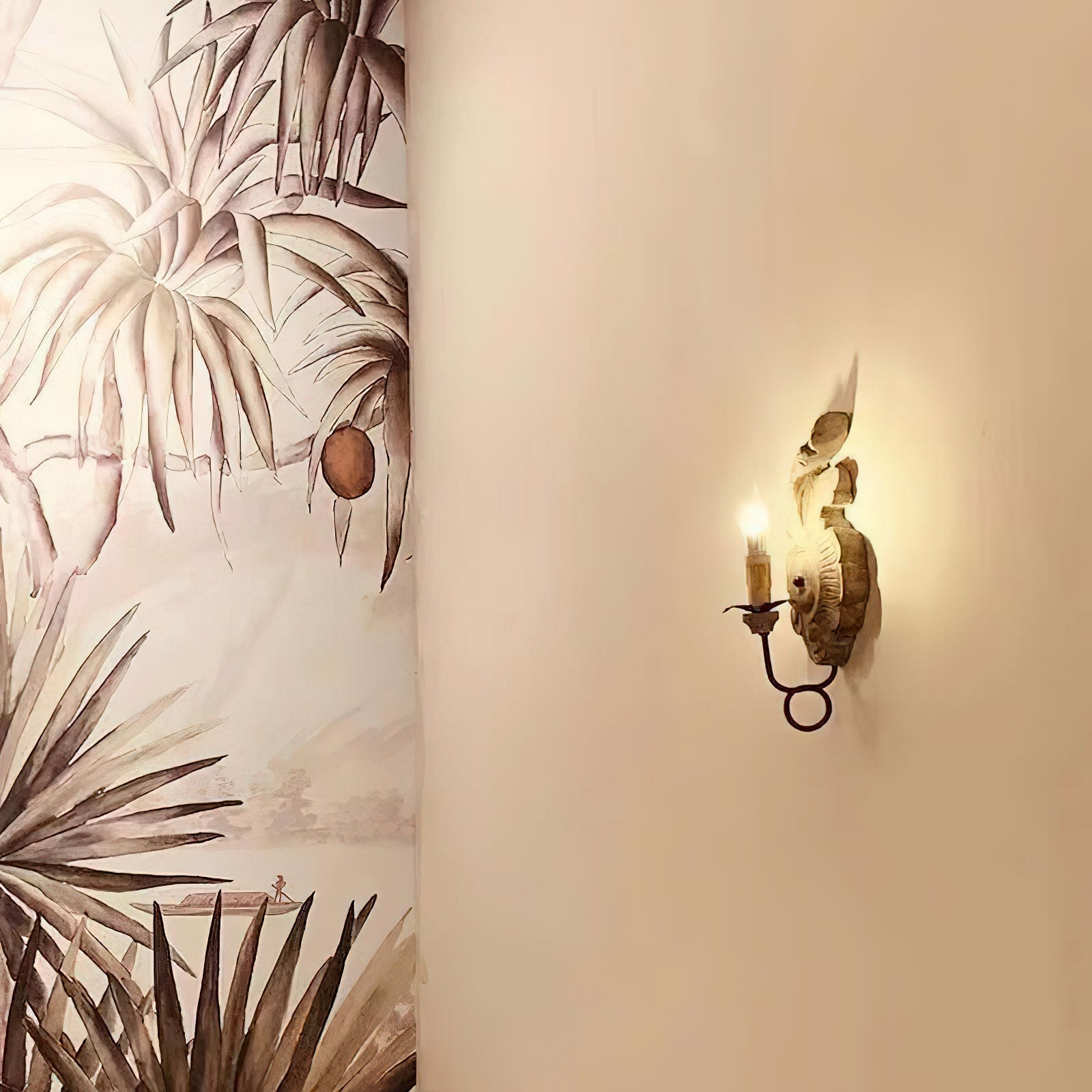 Verdure Sconce
