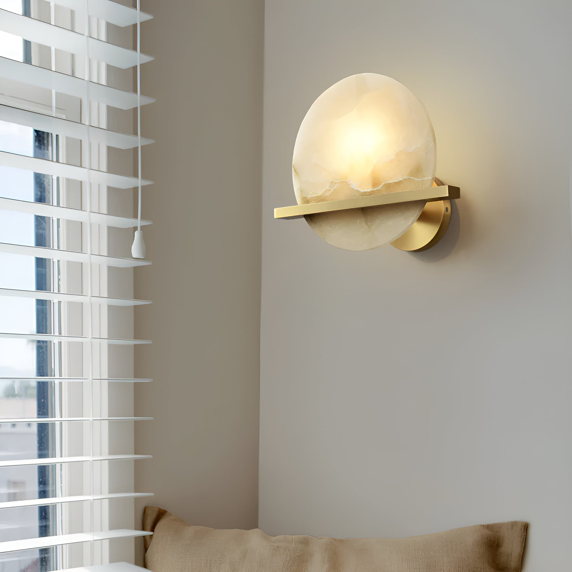 Vicky Alabaster Wall Sconce Round