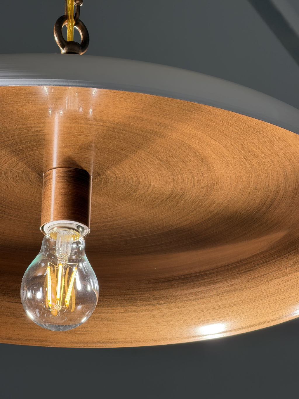 Victor Pendant Lamp