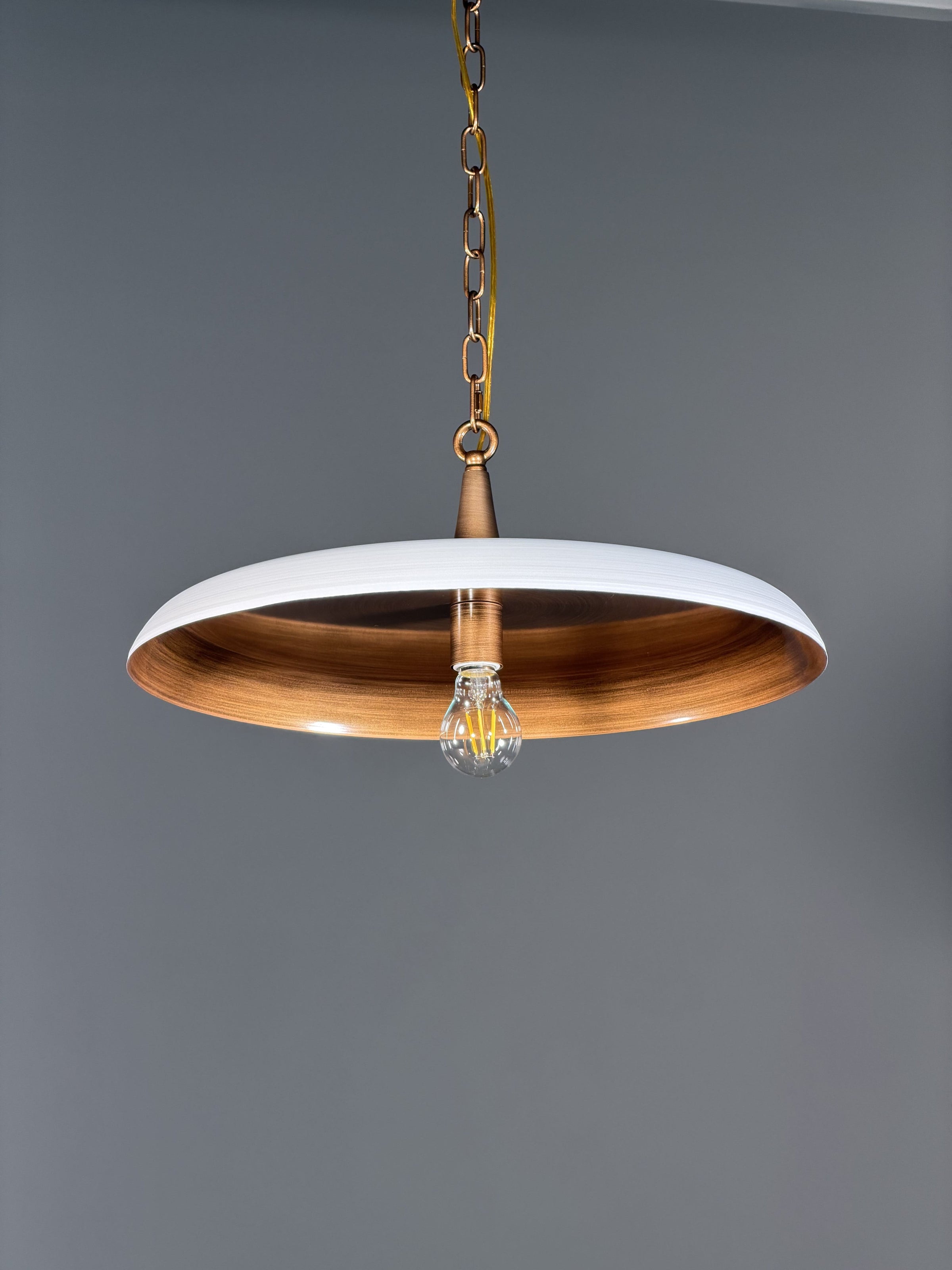 Victor Pendant Lamp