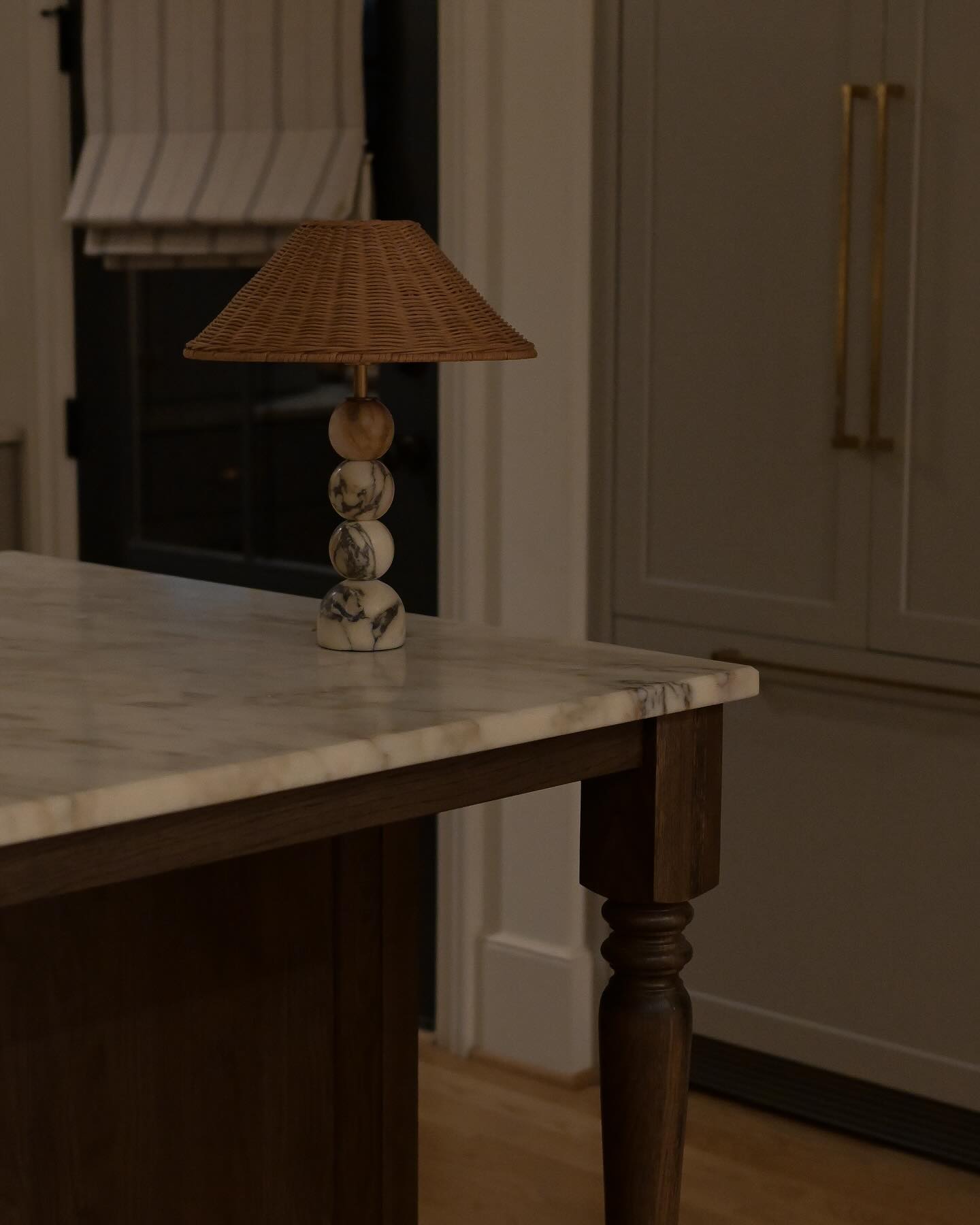 Viola Marble Table Lamp