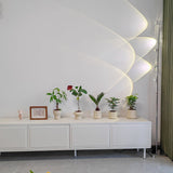 Ealand Floor Lamp