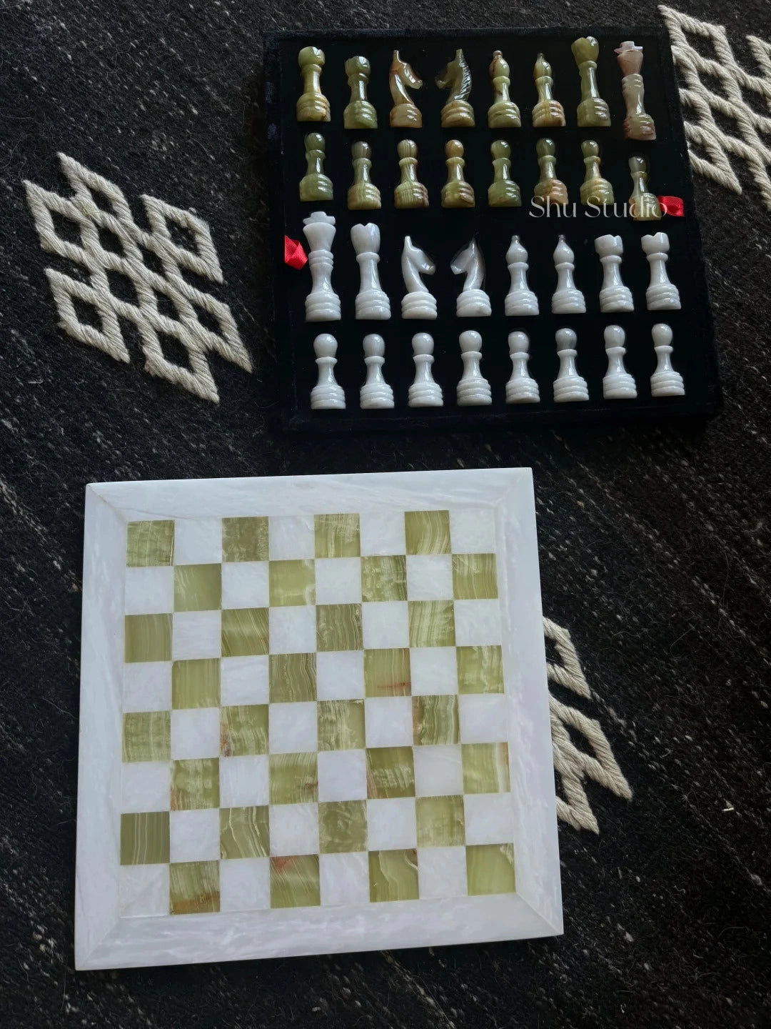 White and Jade Onyx Marble Chess Set