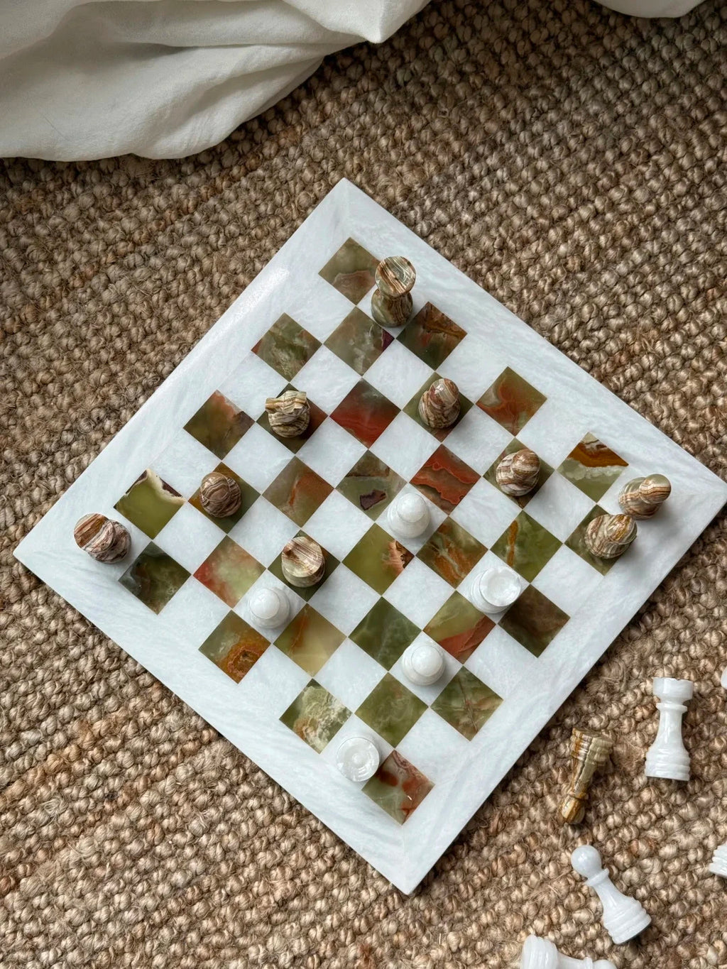 White and Jade Onyx Marble Chess Set
