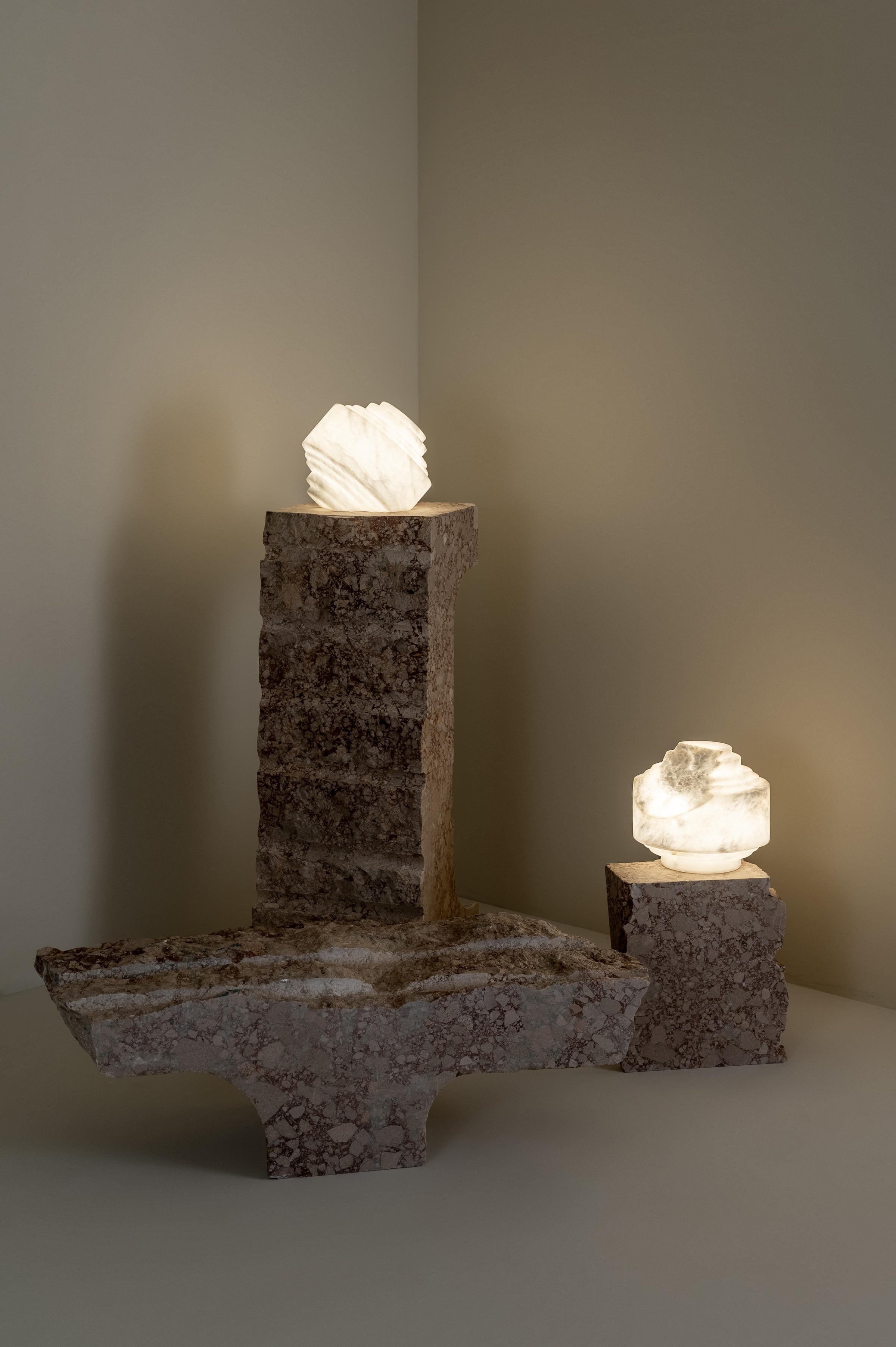 Cala Wireless Table Lamp