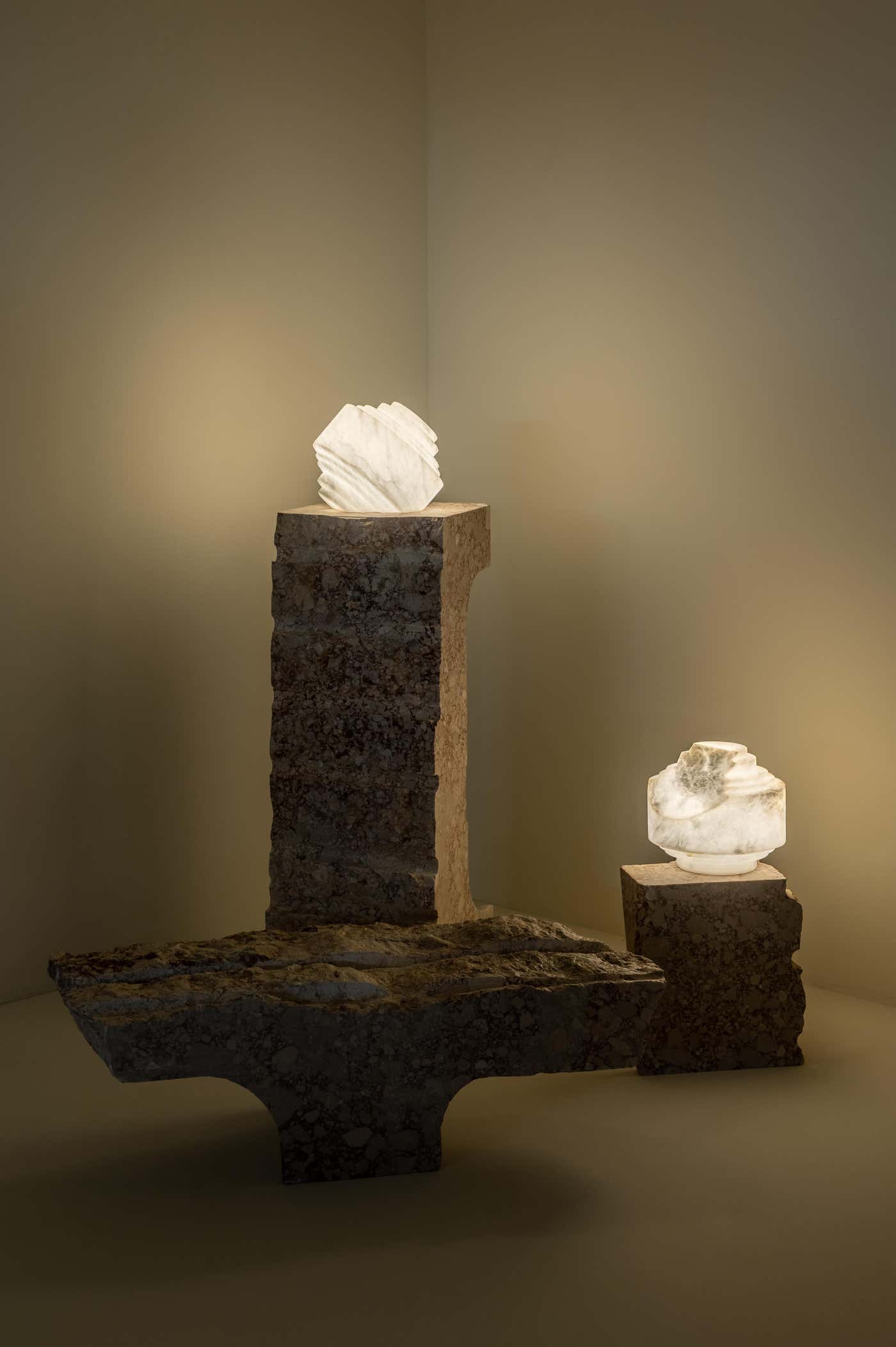 Cala Wireless Table Lamp