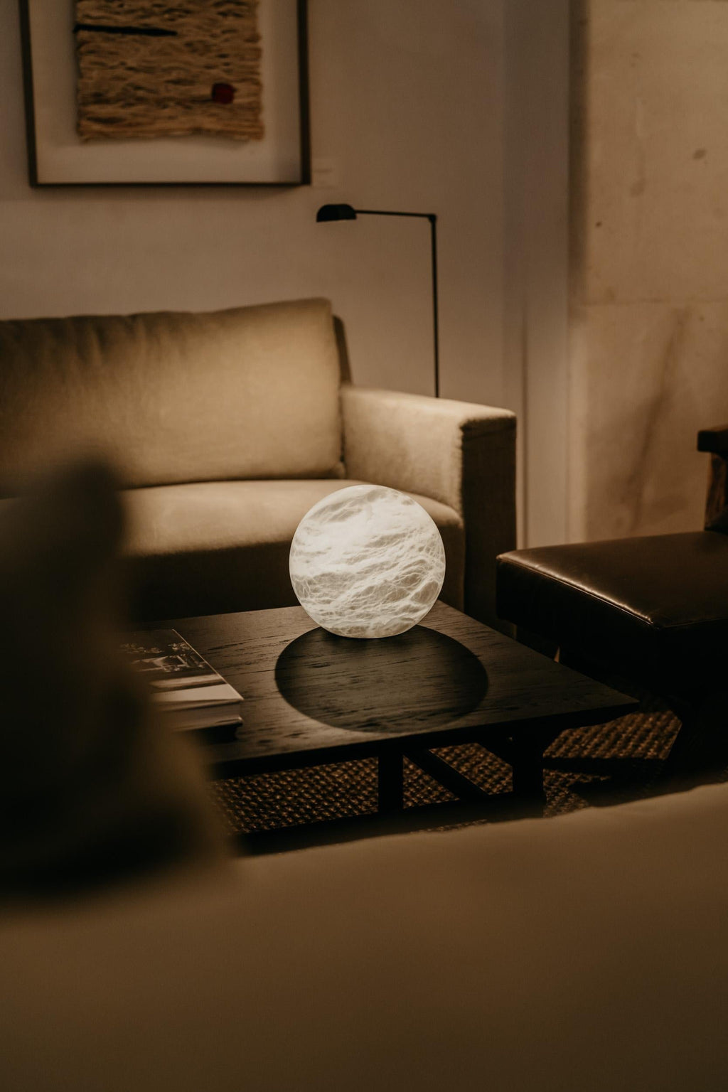 Moon Wireless Table Lamp