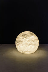 Moon Wireless Table Lamp