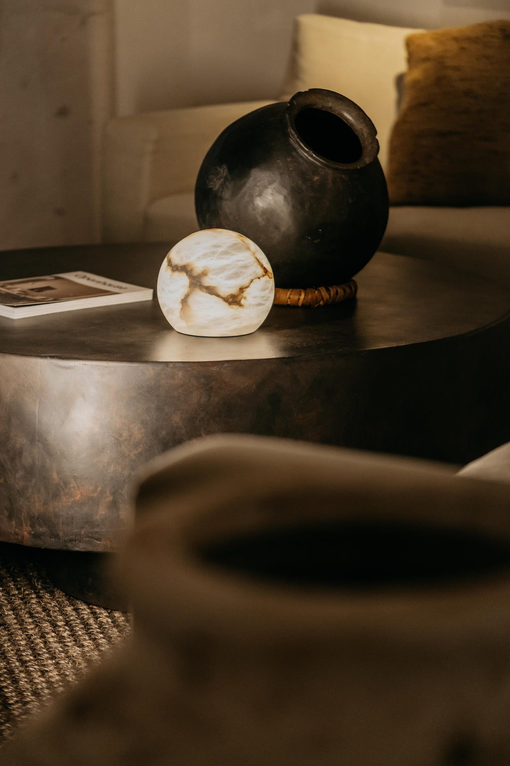 Moon Wireless Table Lamp