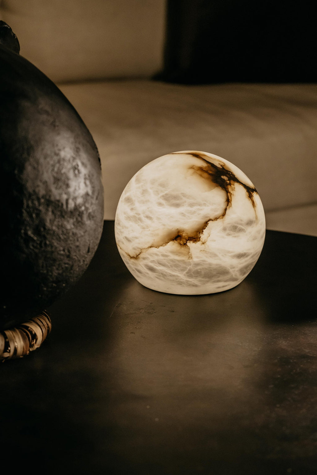 Moon Wireless Table Lamp