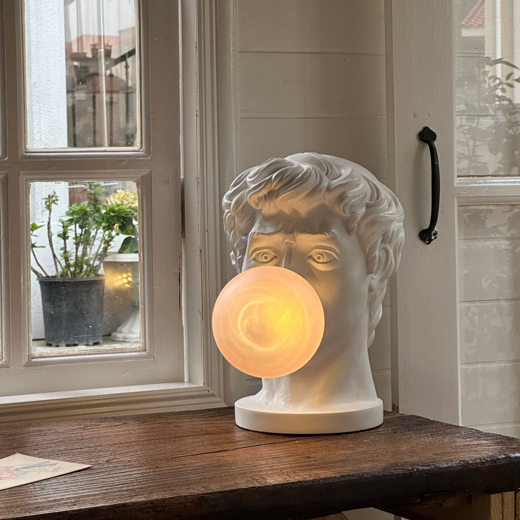 David Sculpture Table Lamp