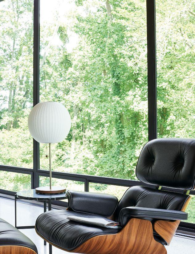 Nelson Lotus Series Table Lamp